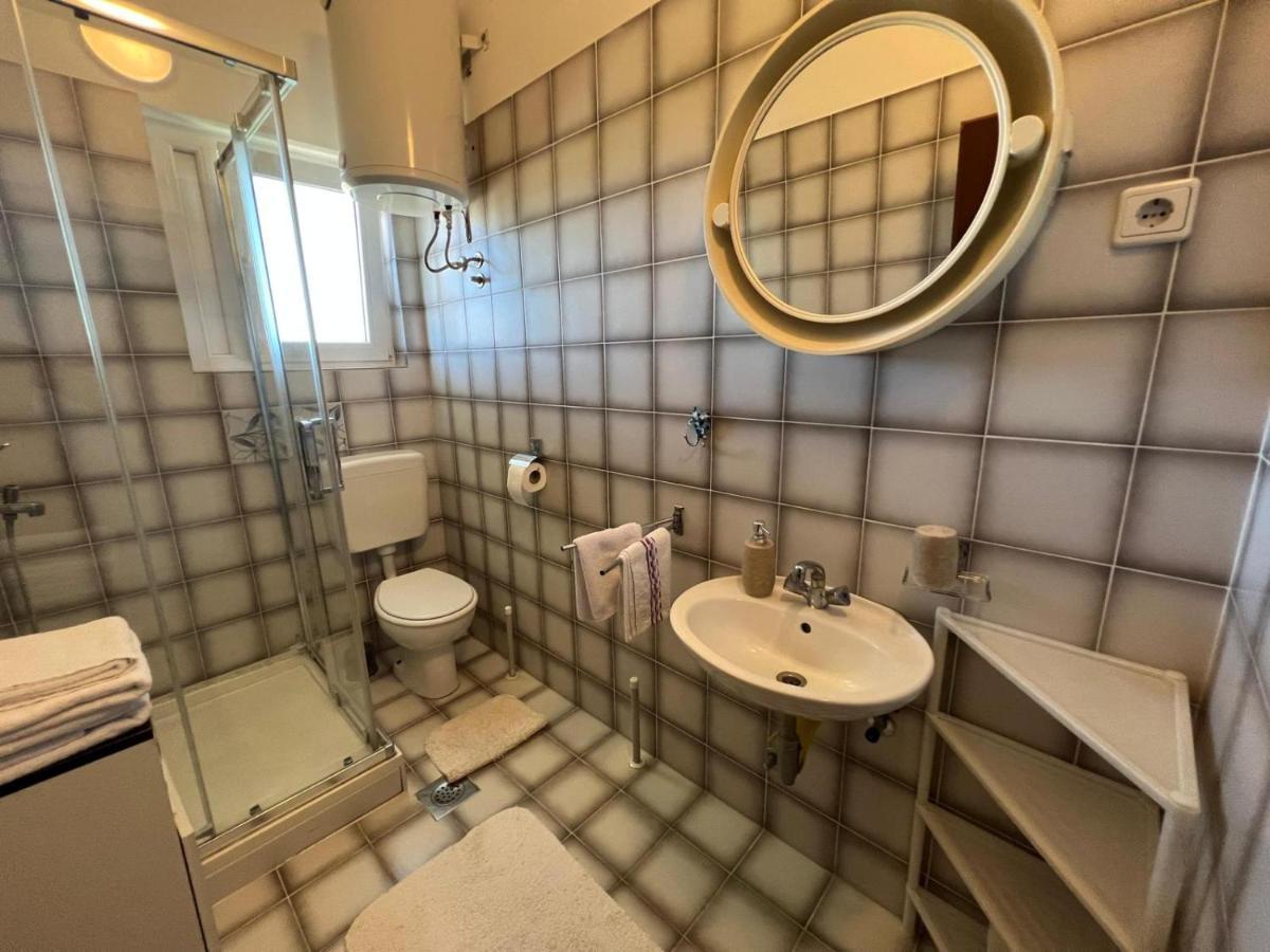 Apartmani Bosiljka Nin Esterno foto
