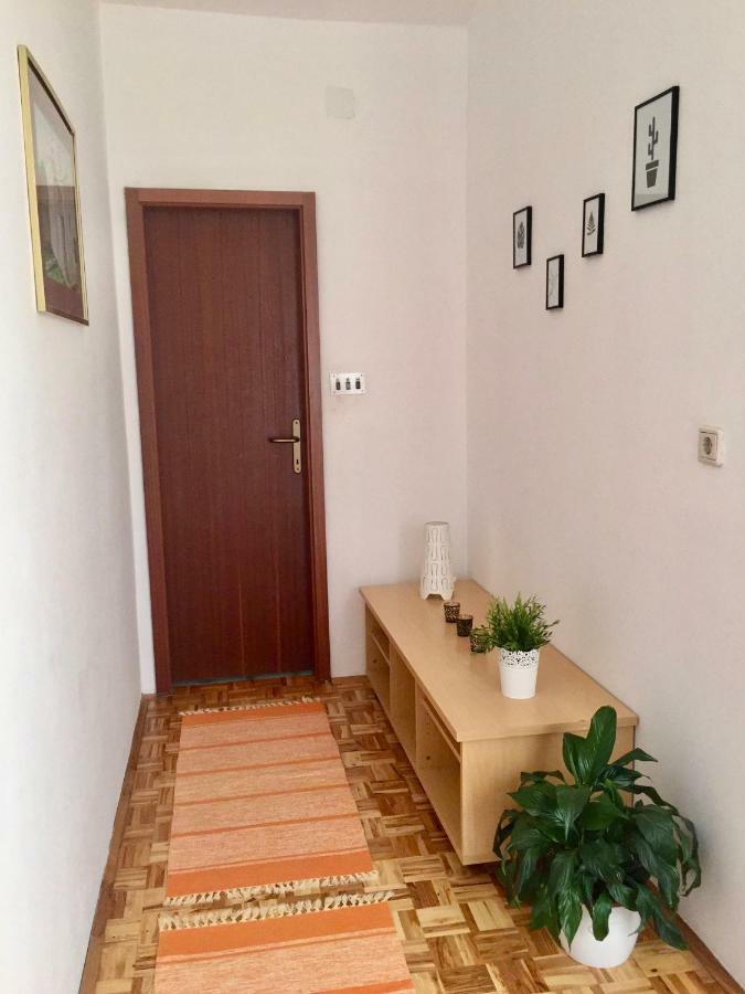 Apartmani Bosiljka Nin Esterno foto